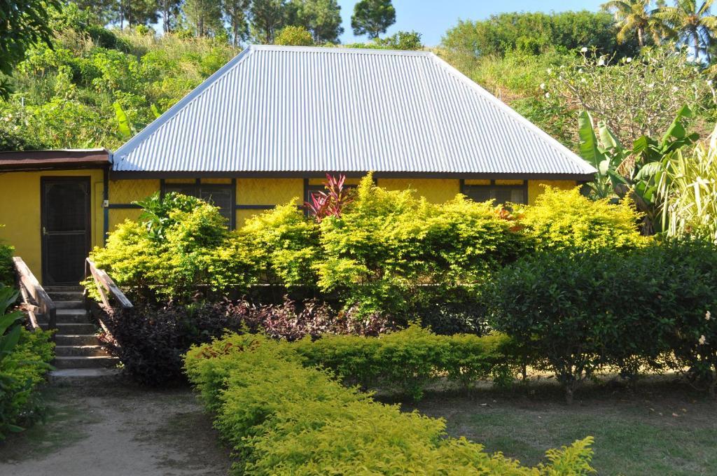 拉图基尼背包客潜水度假村 玛纳岛 客房 照片